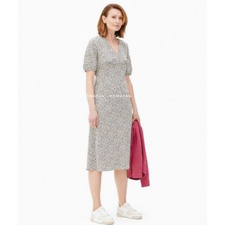 V4354 - Đầm hoa nhí với gam màu nhẹ nhàng mặc lên siêu xinh