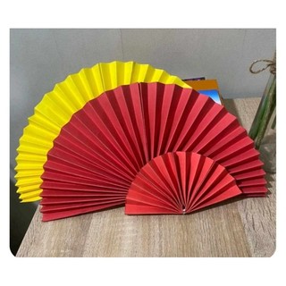 Giấy gấp quạt trang trí tết