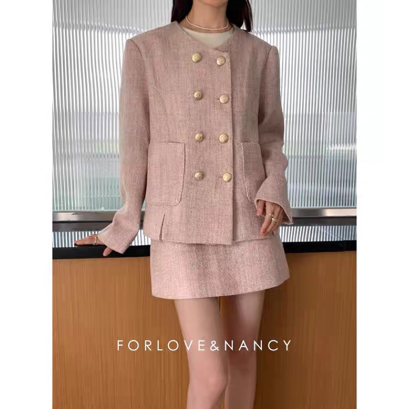 SET DẠ HỒNG PHỐI CÚC VÀNG Set áo váy dạ mặc thu đông