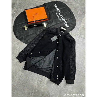 Áo Khoác Hoàng Gia 2 màu Đen, Đỏ HOt , Mãu Cao Cấp Full MẫuThu Đông Nam Nữ Chất Liệu Dạ Nỉ 2 Lớp Ấm ấp | BigBuy360 - bigbuy360.vn