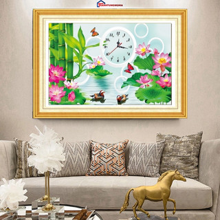 Tranh đính đá DF2679 VS070 (61cm x 41cm), tranh thêu chữ thập đồng hồ hoa sen 88851 (48cm x 33cm)