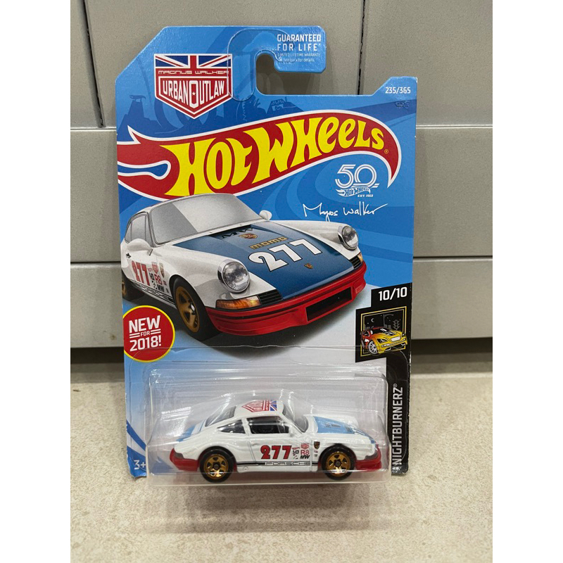 Xe mô hình đồ chơi cơ bản Hotwheels 1:64 - '71 Porsche 911
