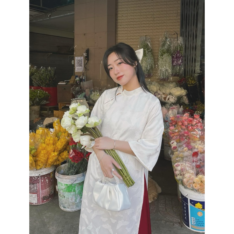 ÁO DÀI GẤM BƯỚM NÚT TÀU