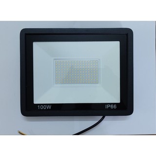 Đèn pha led ngoài trời 100w,50w,30w,10w 220v,bảo hành 1 năm