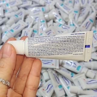 Kem đánh răng Sensodyne Deep Clean 18g