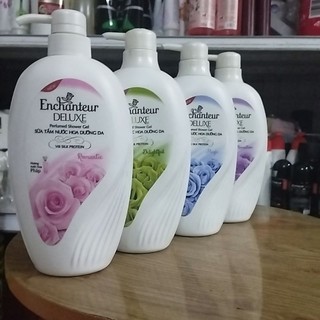 Sữa tắm Enchanter hương nước hoa 650g