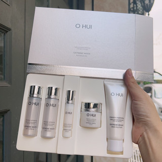 [GIÁ HỦY DIỆT] Bộ ohui extrem white 5 món làm trắng da, đàn hồi da, giúp kiềm dầu.