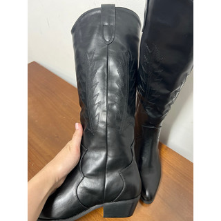 (Thanh lý/Pass) Bốt đen cổ cao size 37-37.5 new 100%