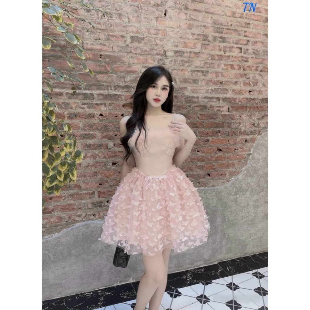 Đầm tapyta nữ