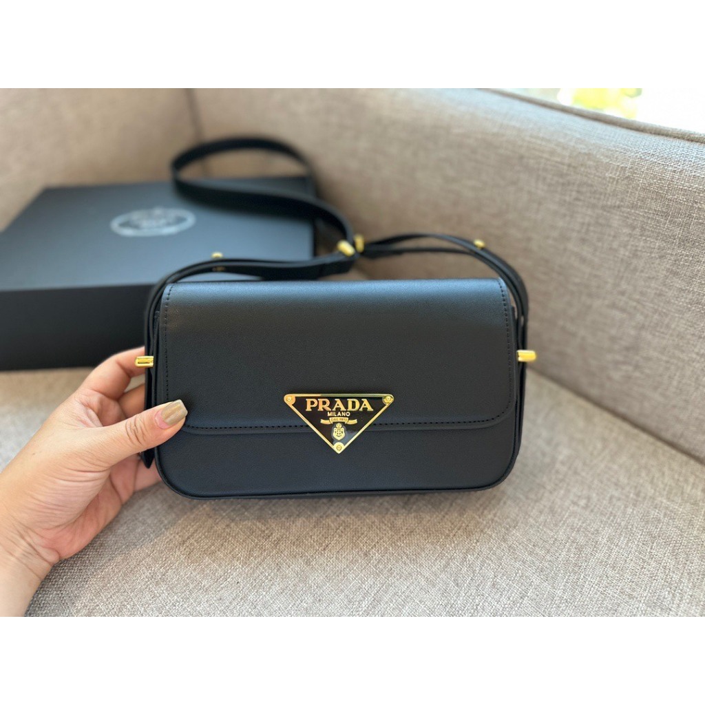 TÚI PRADA FLAP SZ20 DA MỊN