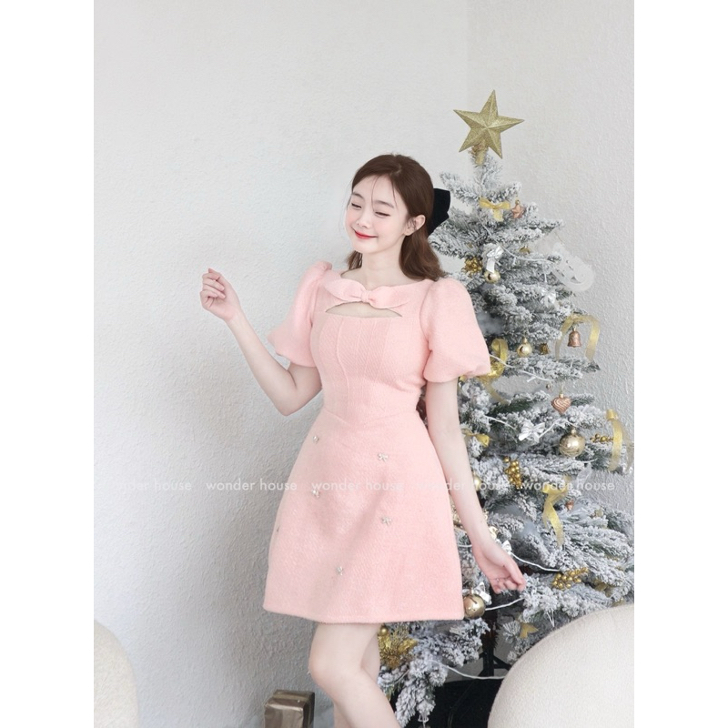 Đầm thiết kế Wonderhouse Lyly Dress cổ nơ dáng corset chất vải Dạ Tweed dày dặn dự tiêc sang trọng, dạo phố nữ tính