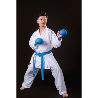 Võ phục Kumite Master – 2 Mặt Xanh Đỏ