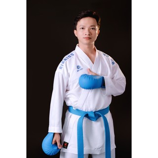 Võ phục Kumite Master – 2 Mặt Xanh Đỏ