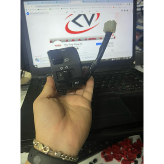 Cụm công tắc trái Lexi