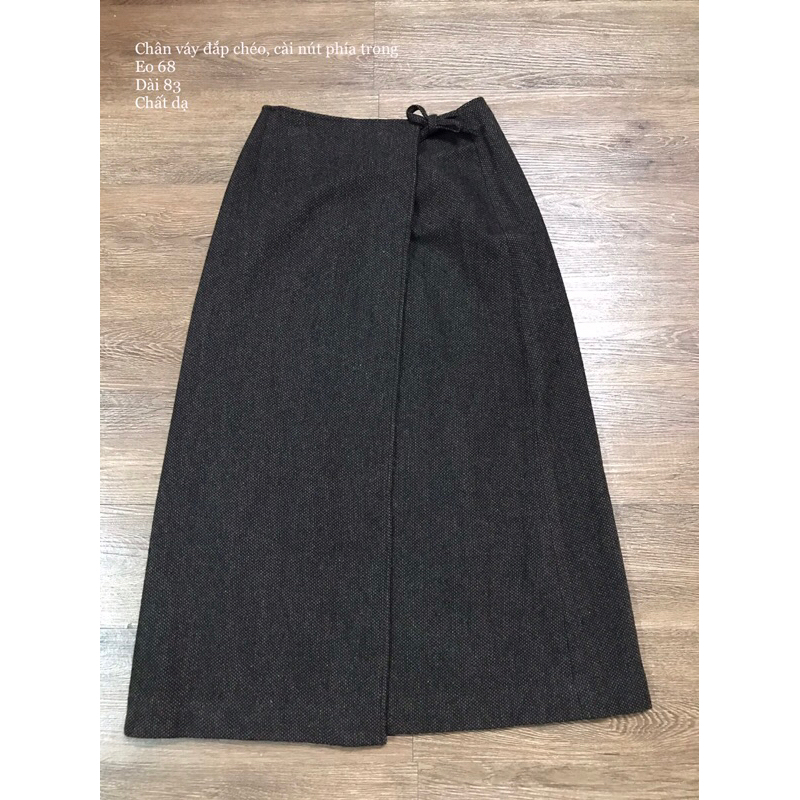 Chân váy dạ dài đắp chéo tà size M( đã qua sử dụng)