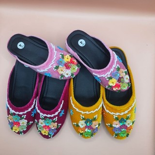 Hài nhung kết cườm hoa nhỏ cho bé xinh