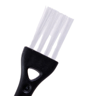 Cọ vệ sinh thay thế cho máy cạo râu tiện dụng
