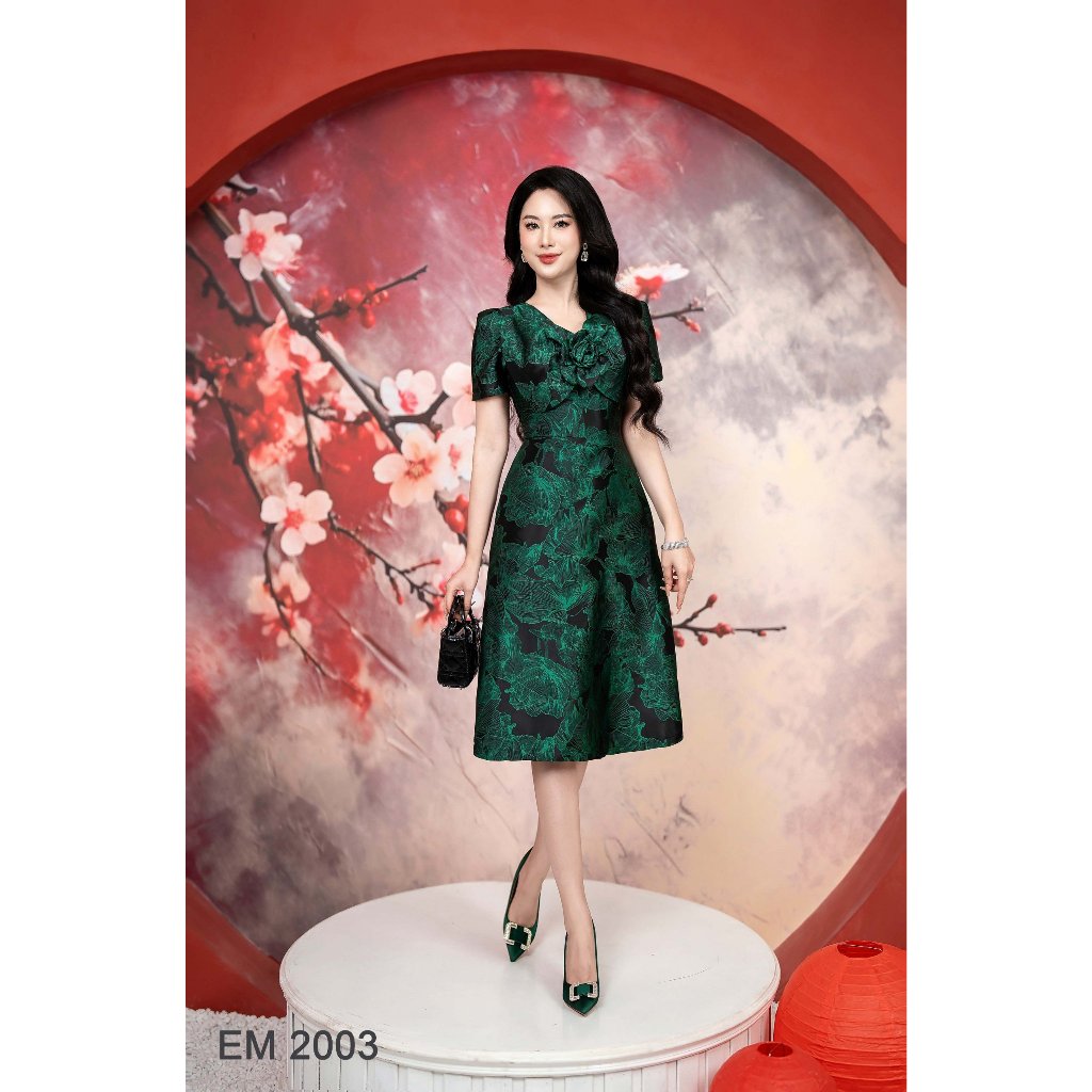 Đầm EMY EM2003 Xoè Gấm Xanh
