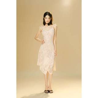Lemonchicvn - đầm ren 2 dây cổ v kèm lót - d258