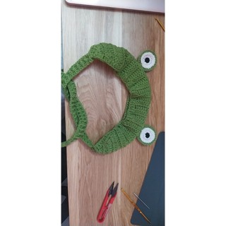 Băng đô cài tóc hình ếch bằng len handmade