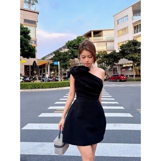 Đầm lệch vai 1 bên nơ