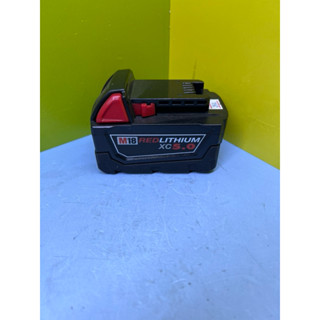 Vỏ mạch Milwaukee 18v nhận sạc zin ( 10 cell 18650 )