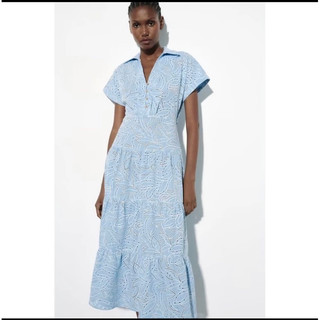 Váy Zara đục lỗ size S