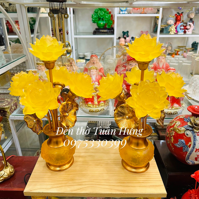 Đèn sen lưu ly bình ngọc chạm sen thân màu đồng cao cấp