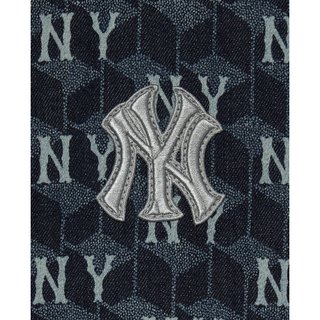 Đầm MLB cho Nữ. Chất denim dày dặn, chắc chắn.