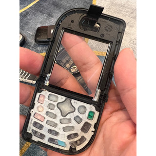 Vỏ nokia 7610 đủ mảnh