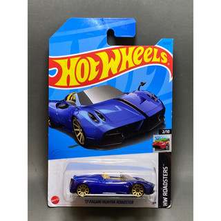 Xe mô hình Hot Wheels 17 Pagani Huayra Roadster tỉ lệ 1/64