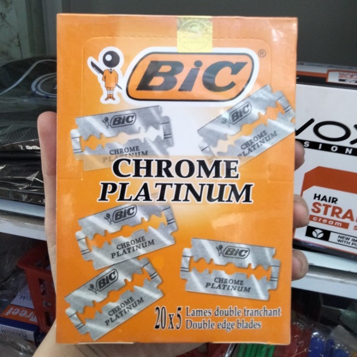 1 hộp lớn DAO LAM BIC