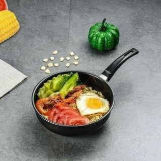 Chảo chống dính sâu lòng 18 cán nhựa đen