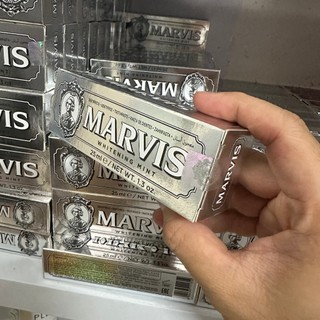 kem đánh răng Marvis Whitening Mint 85ml