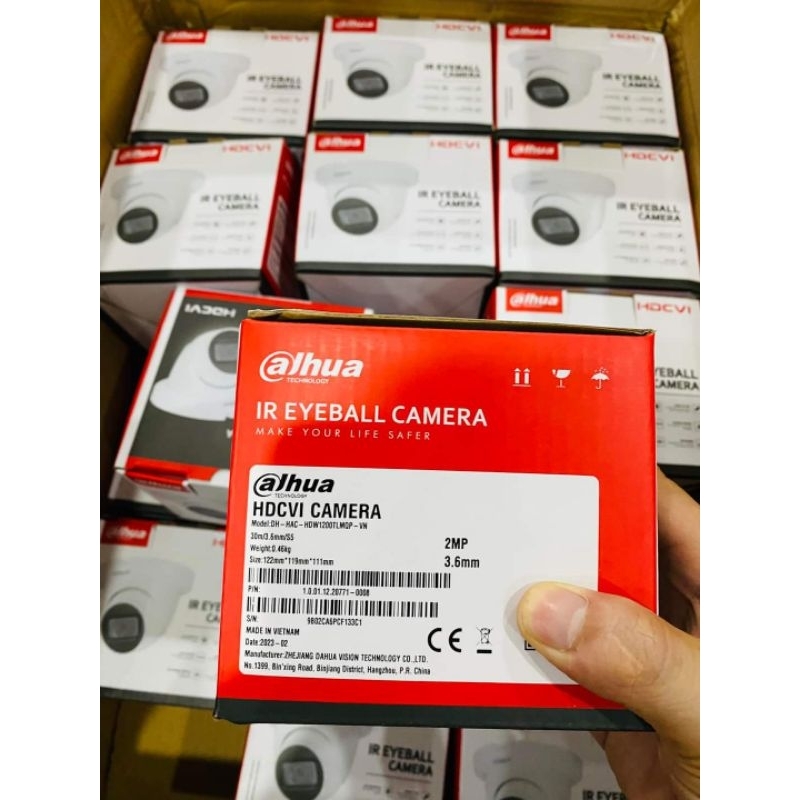 Camera Dome HDCVI hồng ngoại 40 mét 2.0 Megapixel DAHUA DH-HAC-HDW1200TQP-A-S5 Tích hợp Mic ghi âm.