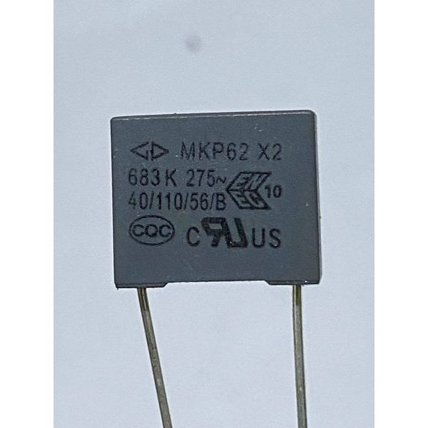 Tụ Film vuông MKP62 683K275V kích thước 13x10x5mm