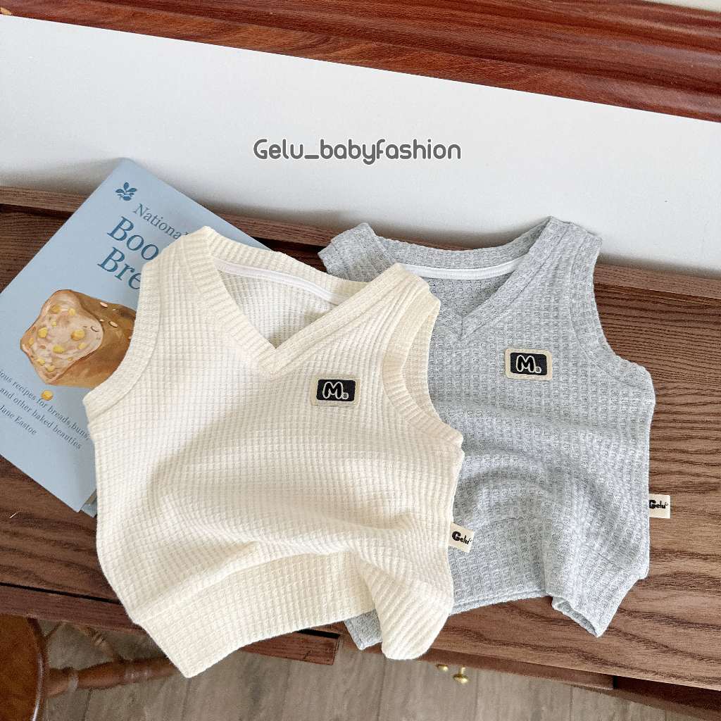 Áo gile len đính lồ chữ M cho bé trai 9-23kg