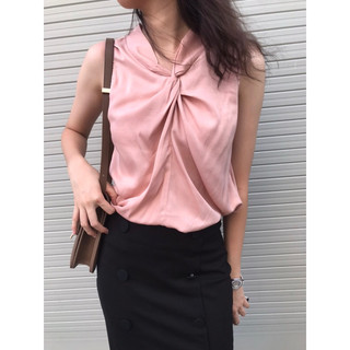 Áo kiểu nữ sát nách cổ đổ lụa satin Z.a.r.a