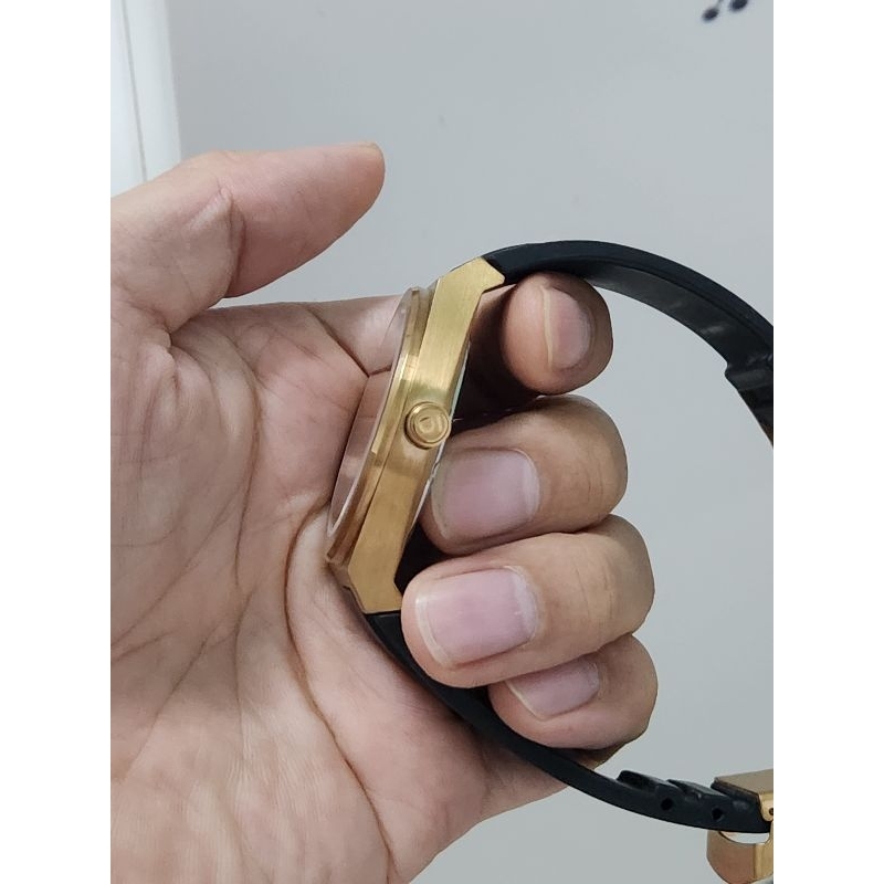 Đồng hồ curnon cũ
