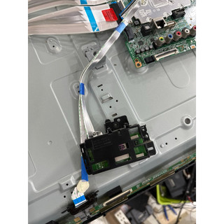 dây cáp wifi mắt nhận tivi LG 43UM7400PTA