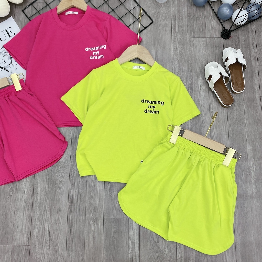 Bộ quần áo mùa hè bé gái "DREAM ME"  size từ 18-50kg. Thiết kế năng động, thoải mái. phong cách thể thao