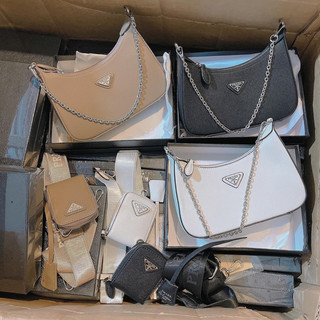 Set prada kèm ví da xước kẹp nách đeo chéo có hộp xịn sò