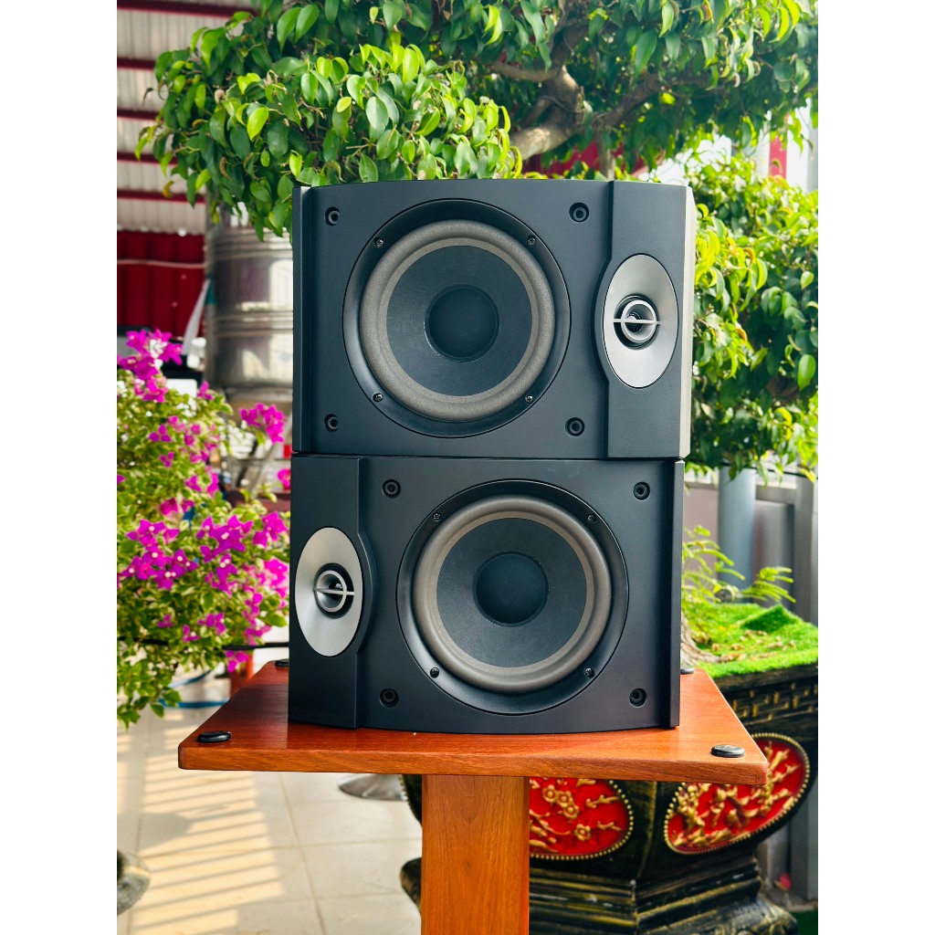 Loa karaoke Bose 301seri V bass cực căng. Với mẫu mã cải tiến sang trọng bass cực căng công suất lớn độ nhạy cao bh 12th