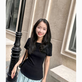 Áo thun hở lưng kiểu dáng basic MOOLYS MC017