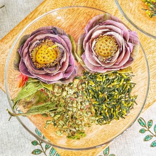 Trà hoa sen mix tâm sen - hộp 5 set