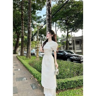 Mẫu áo dài trằng chưa bao giờ hết hot DS