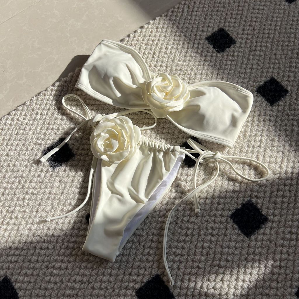 Bikini 2 mảnh cup ngực có sẵn mút