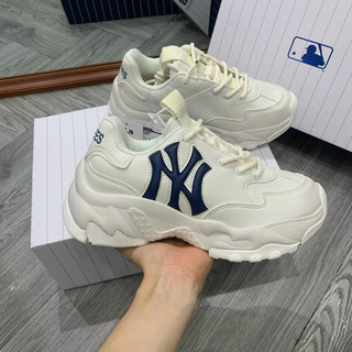 Giày sneaker M.L.B sữa NY chéo ( giá chưa kèm box bảo vệ )