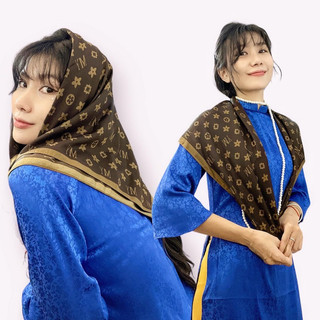 Khăn lụa vuông size 90x90cm cao cấp - Maben