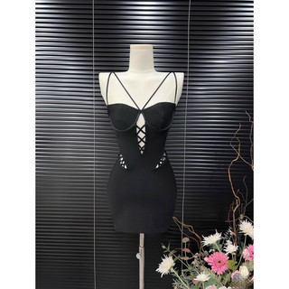 body cúp đan mắt cáo